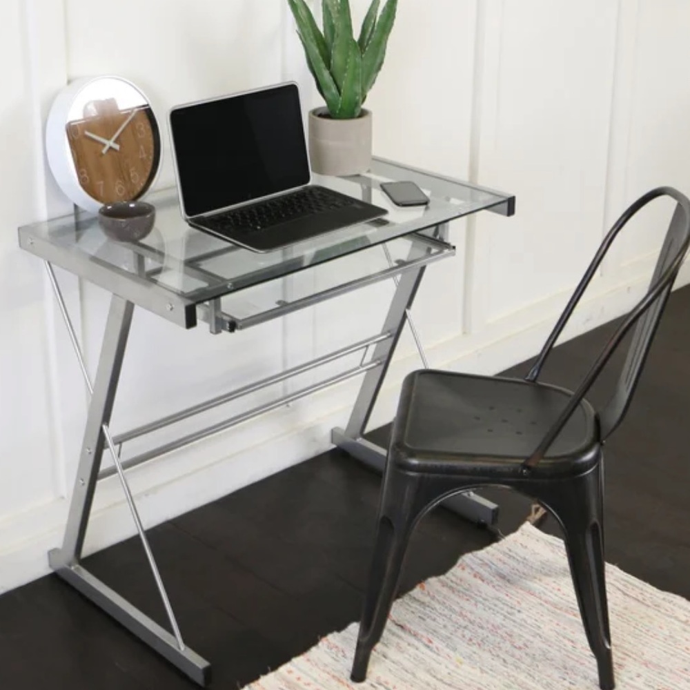 Small desk, unopened